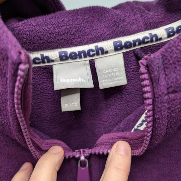 Bench hoodie - Picture 2 of 3